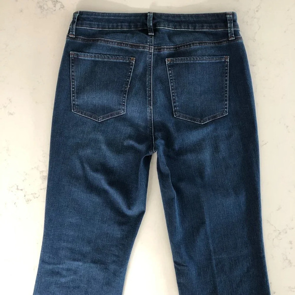 Talbots Flawless High-Rise Barely Boot 5 Pocket Med Wash Denim Jeans Blue 6 NWOT - Picture 8 of 13